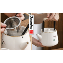 Japanese white porcelain tea set 