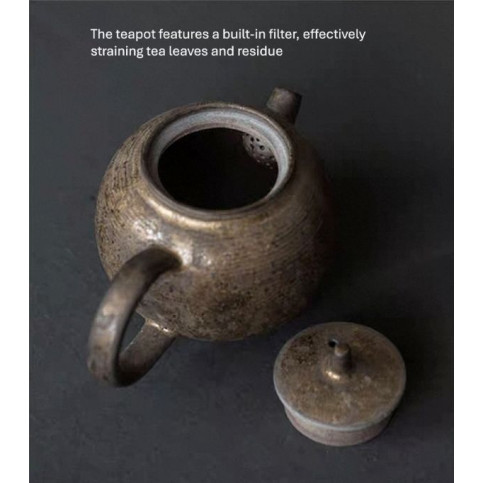 Gilt teapot
